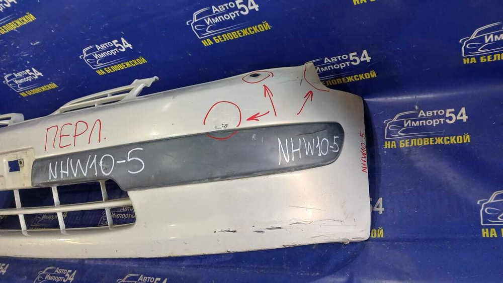 Бампер передний TOYOTA PRIUS 1998