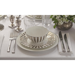 Wedgwood Тарелка для завтрака Jasper Conran Platinum 23 см 50161609640