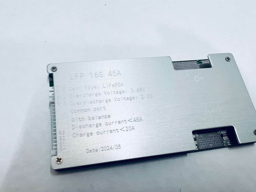 BMS плата управления литий-железо-фосфатным АКБ LiFePO4 16s 48V (58,4V) 45A симметричная