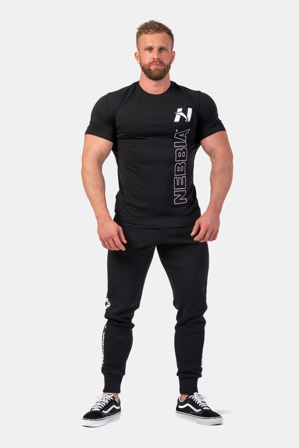 Футболка VERTICAL LOGO NEBBIA T-SHIRT 293 Черная