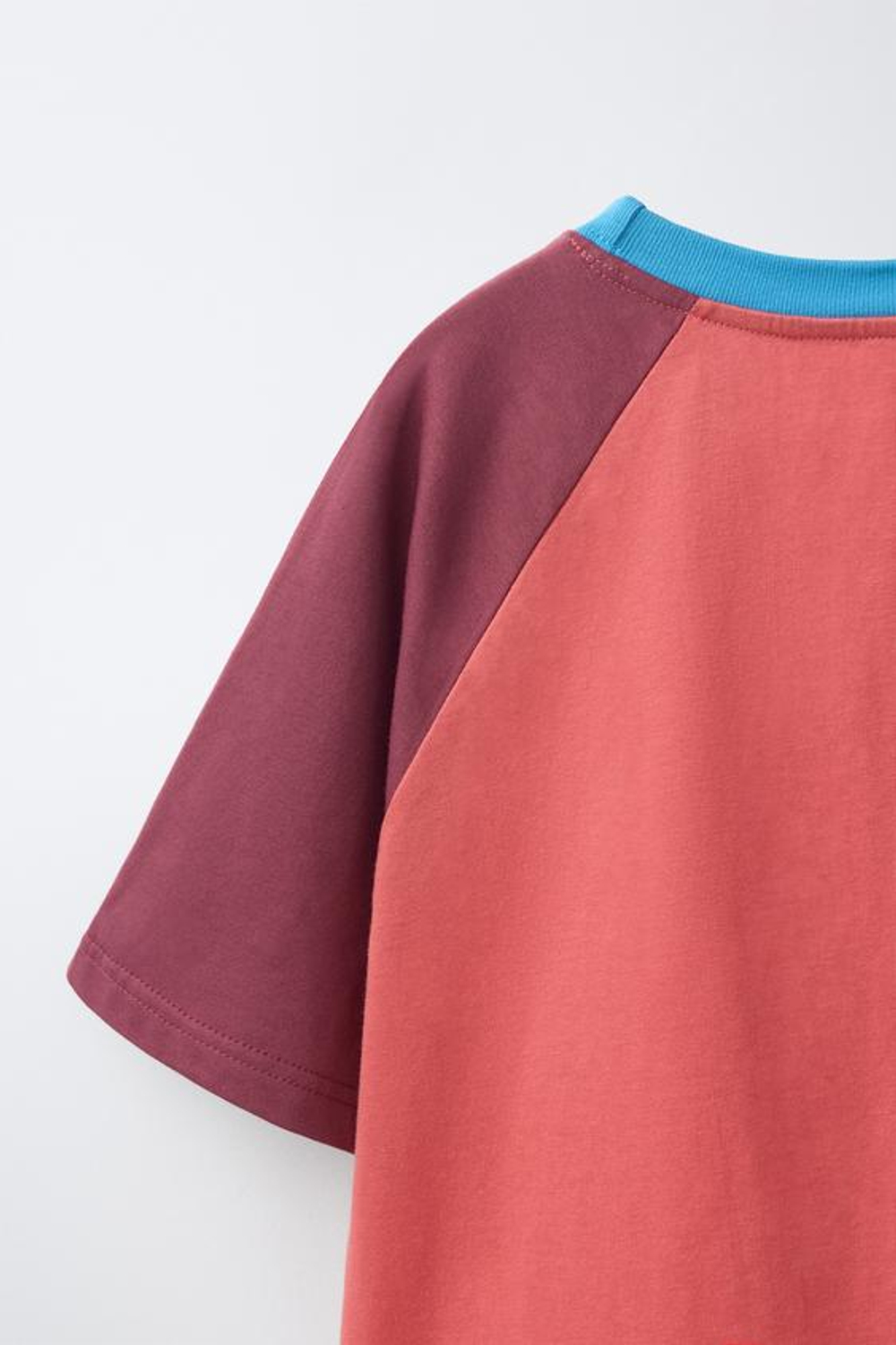 ZARA ФУТБОЛКА РЕГЛАН С ТЕКСТОВЫМ ПРИНТОМ, РОЗОВЫЙ