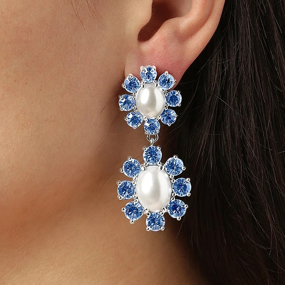 Серьги Dyrberg Kern LINA SS LIGHT SAPPHIRE / CRYSTAL 460505