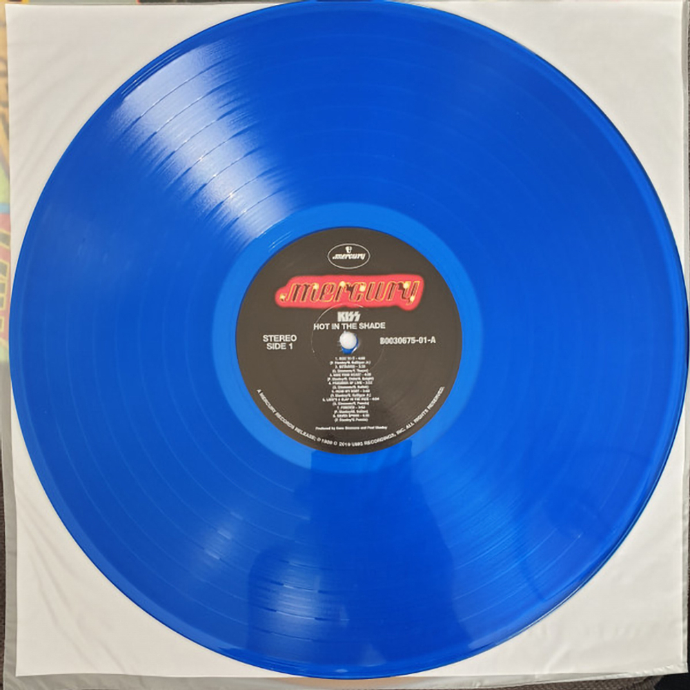 Kiss / Hot In The Shade (Coloured Vinyl)(LP)