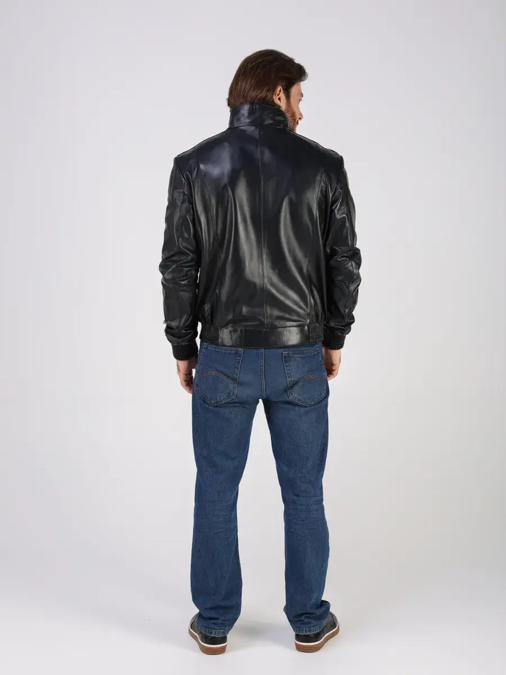 Кожаная куртка демисезонная на резинке