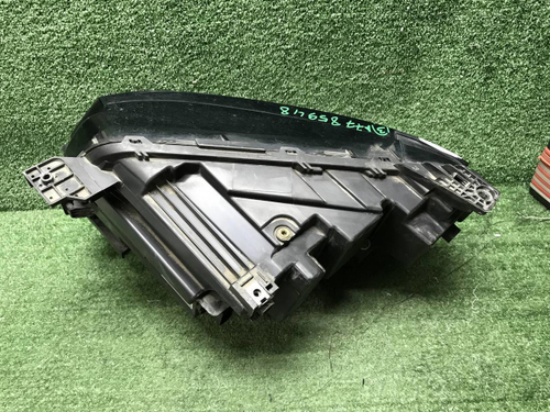 Фара правая Geely Tugella (2019-2024) LED
