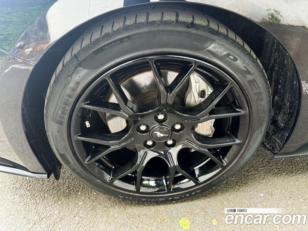 Ford Mustang Convertible (01.2020)