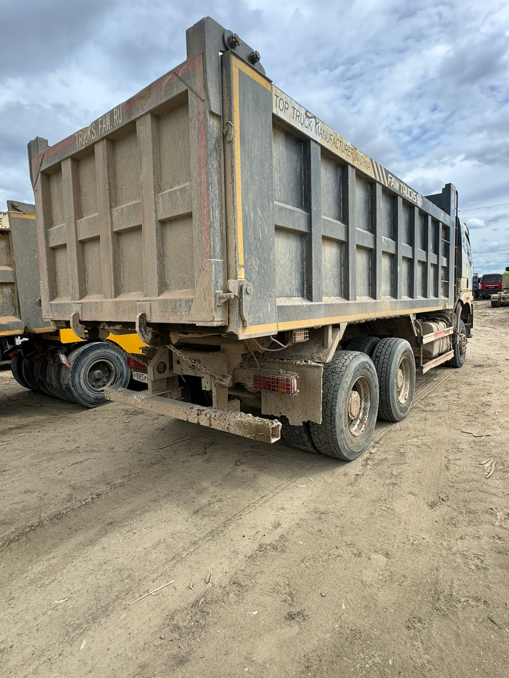 FAW J6 6x4 Самосвал CA3250P66K24T1E5 (Дизельный, 11,1 л, 390 л.с., МТ)