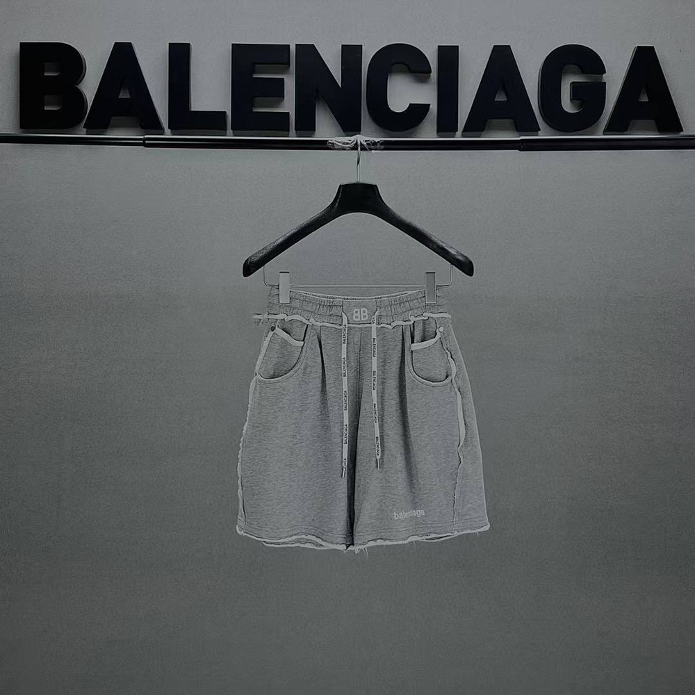 Шорты Balenciaga