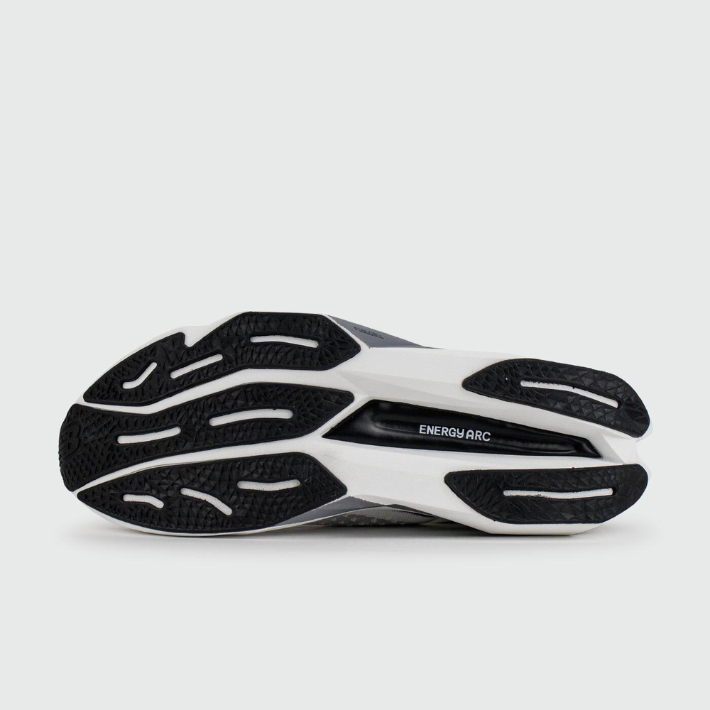 Кросовки New Balance Fuelcell Rebel V4 White Black