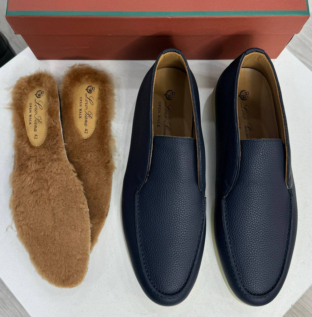 Лоферы Loro Piana с меховой стелькой