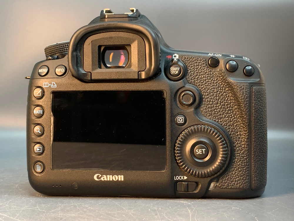 Canon 5D Mark III 248117 Кадров