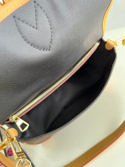 Louis Vuitton Diane