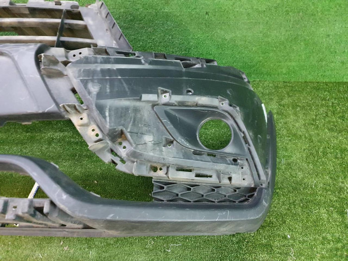 Бампер передний Lada Vesta (2015-н.в.) Cross