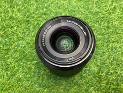 Sony 28-70mm 3.5-5.6 OSS