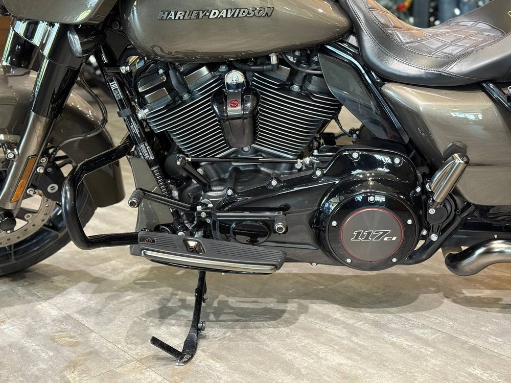 Harley-Davidson CVO STREET GLIDE 117 2021