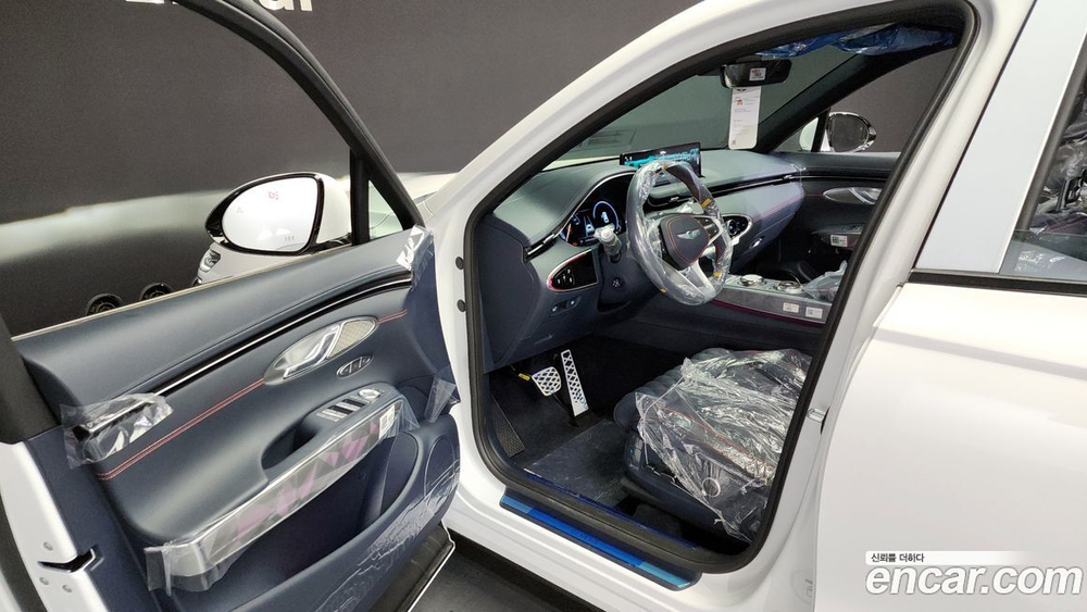Genesis GV70 2.5T Бензин AWD (04.2024)