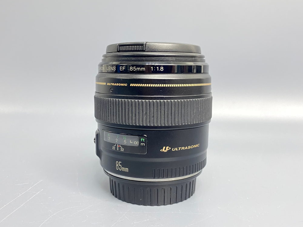 Canon EF 85mm 1.8 USM