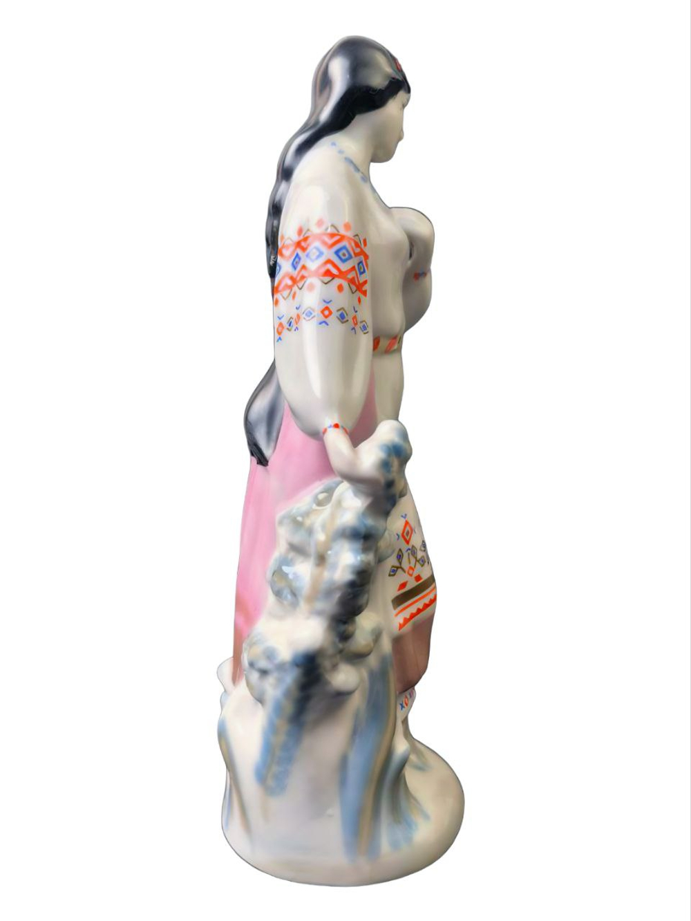 Фарфоровая статуэтка "Цветет терн" Полонное ЗХК