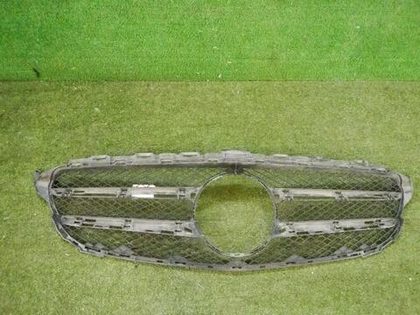 Решетка радиатора Mercedes C w205 (2014-2018)