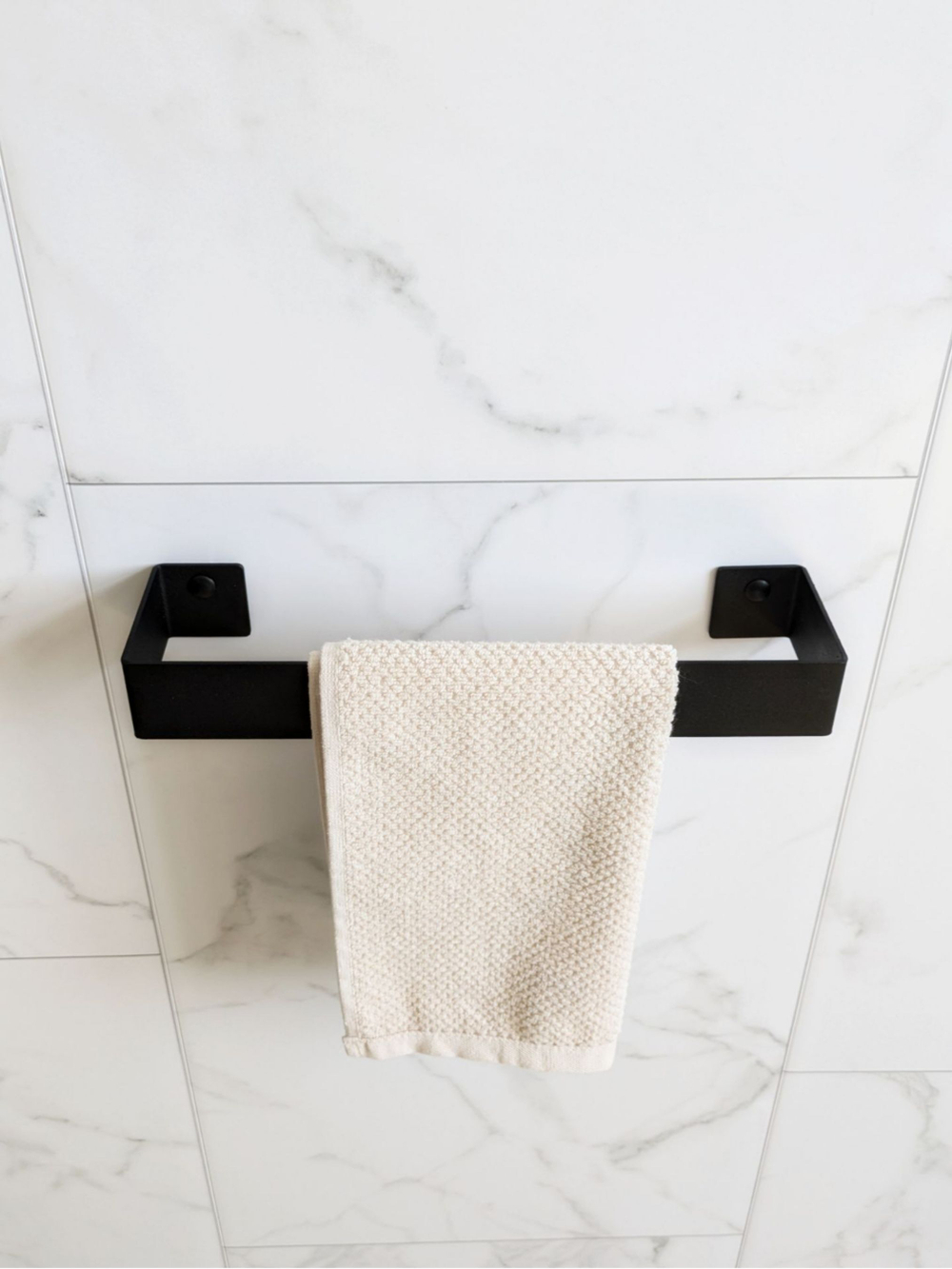 Держатель для полотенец настенный, черный, 30см