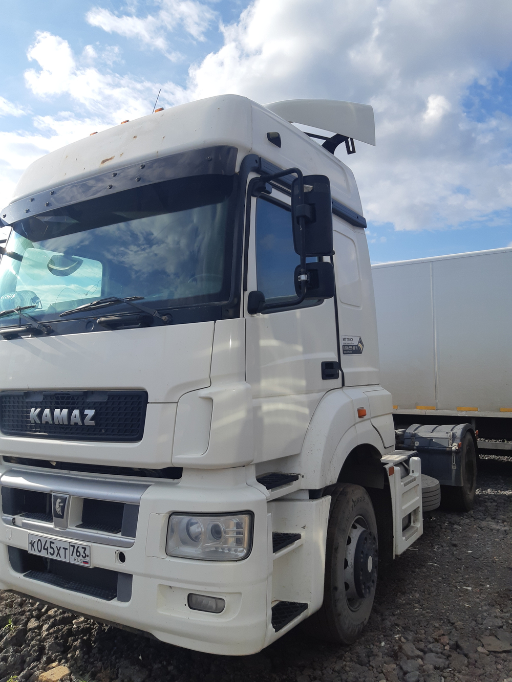 КамАЗ 5490 4x2 Седельный тягач 5490-S5 (Дизельный, 12,0 л, 401 л.с., АТ)