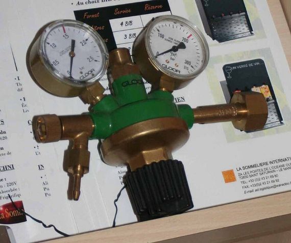 Диспенсер для вина LaSommeliere DVV22M