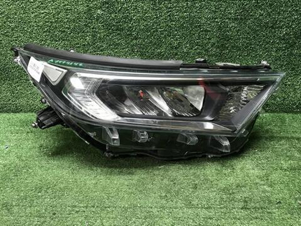 Фара правая Toyota RAV4 5 XA50 (2018-н.в.) LED