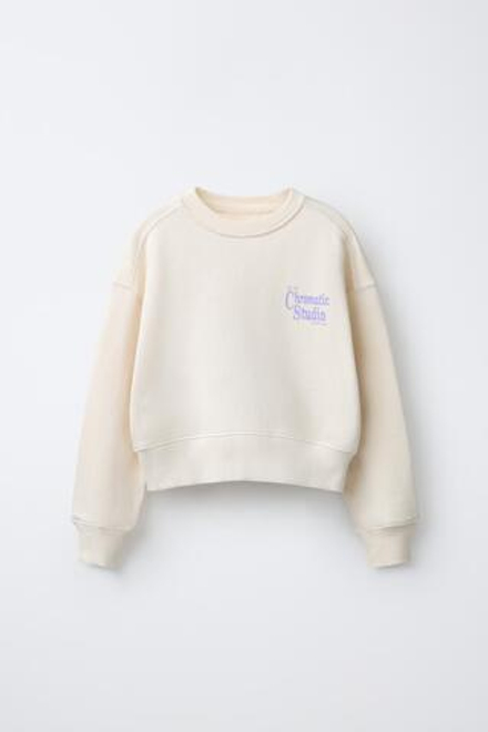 ZARA ТОЛСТОВКА С ТЕКСТОВЫМ ПРИНТОМ, ЦВЕТ ЛЬДА