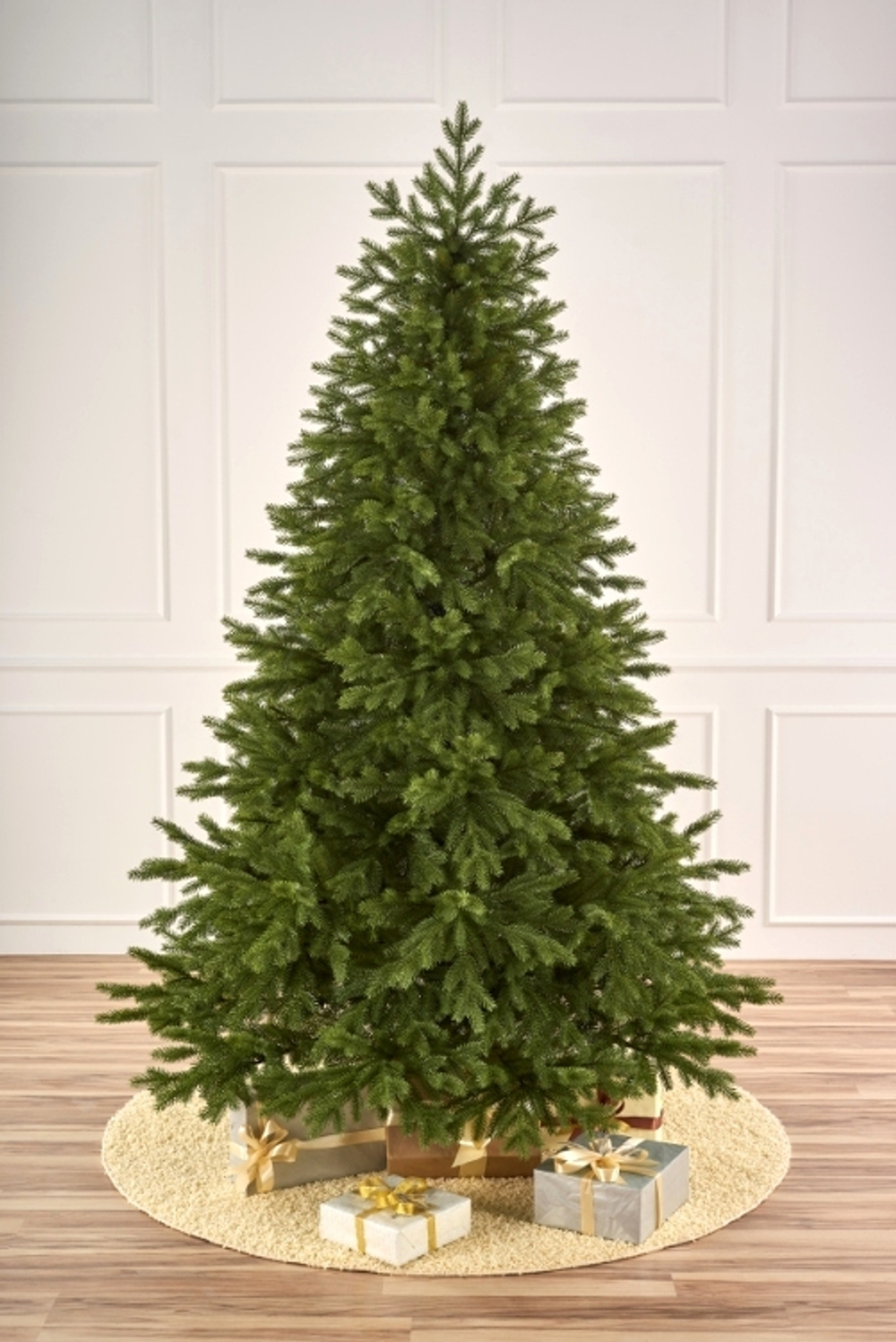 Ель искусственная Новгородская 2,1 м подставка металл 100% Литые веточки МаксКристмас