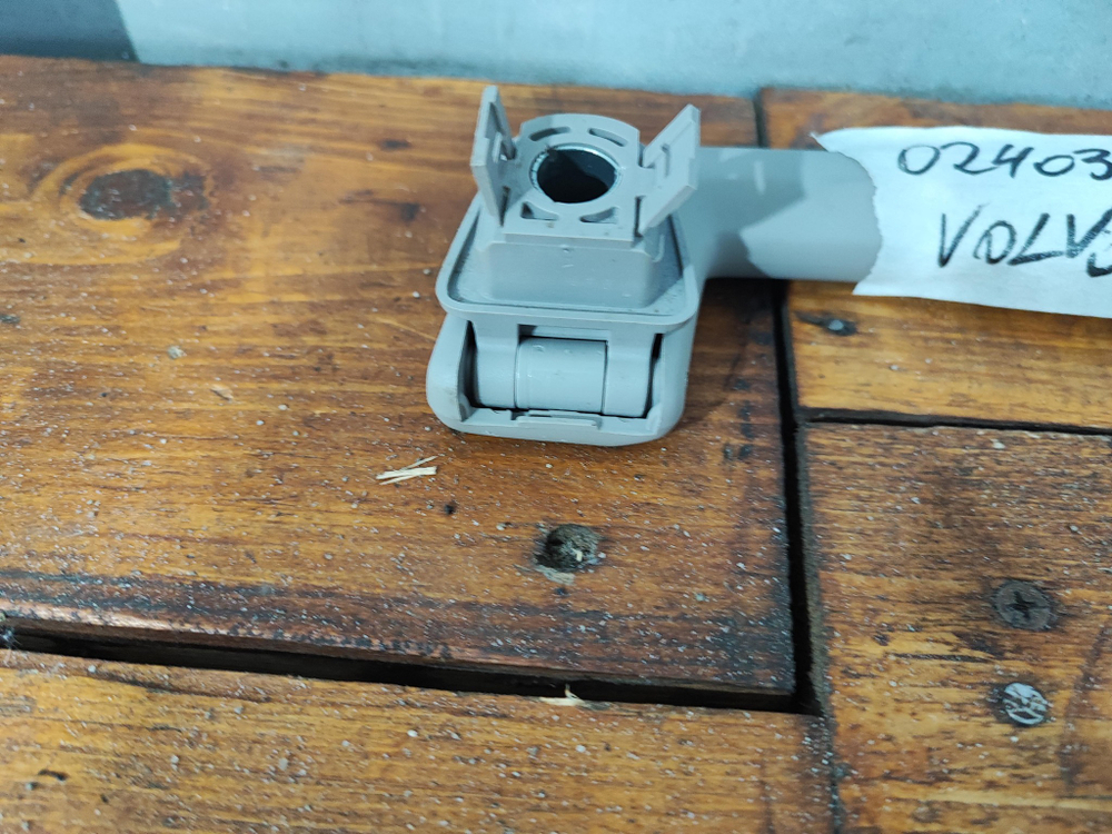 Ручка потолочная Volvo S80, V70, XC60, XC70  Б/У Оригинал 39899166