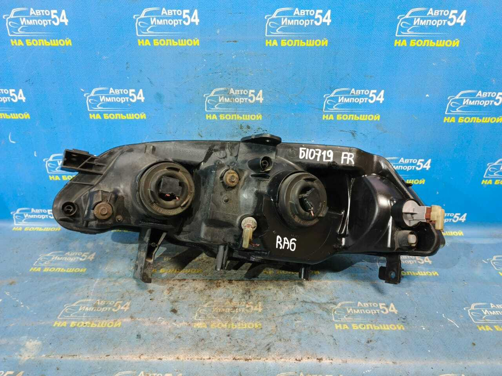 Фара передняя правая Honda ODYSSEY 1998-2004