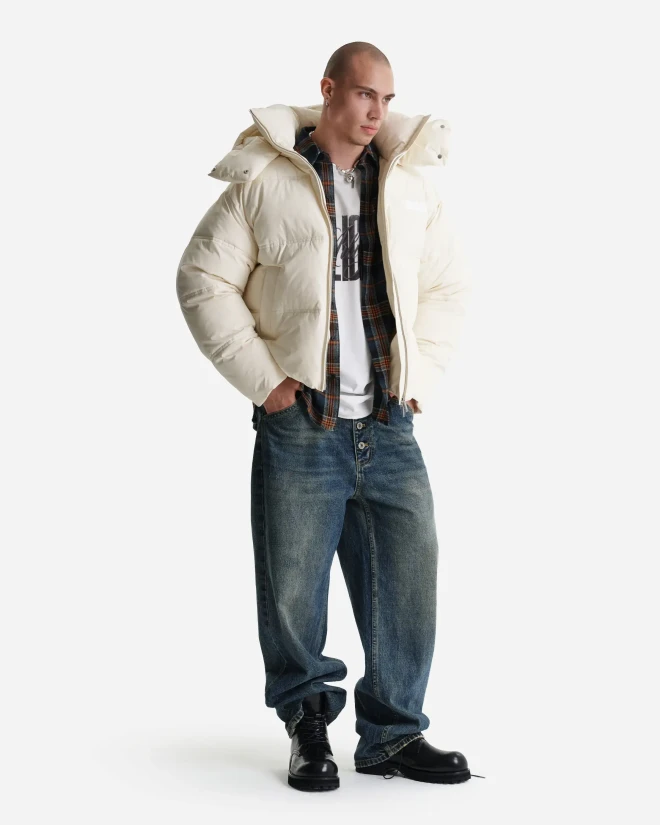 Пуховик с капюшоном