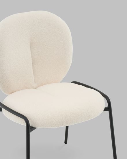 Стул Molly букле молочный, ножки черный металл 