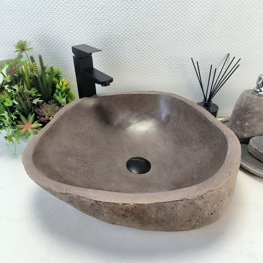 Раковина из речного камня RS-64145 (49*48*15) 0123