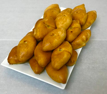 Пирожок с картофелем и грибами
