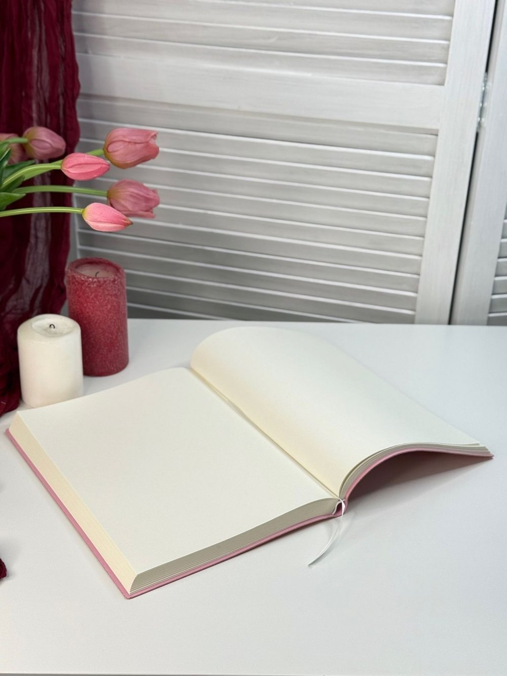 Блокнот А4 200л. (400страниц) без разлиновки Розовый (К44-700A)