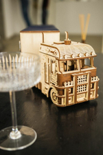 Грузовик Тягач Король дорог от EWA - Деревянный конструктор, сборная механическая модель, 3D пазл