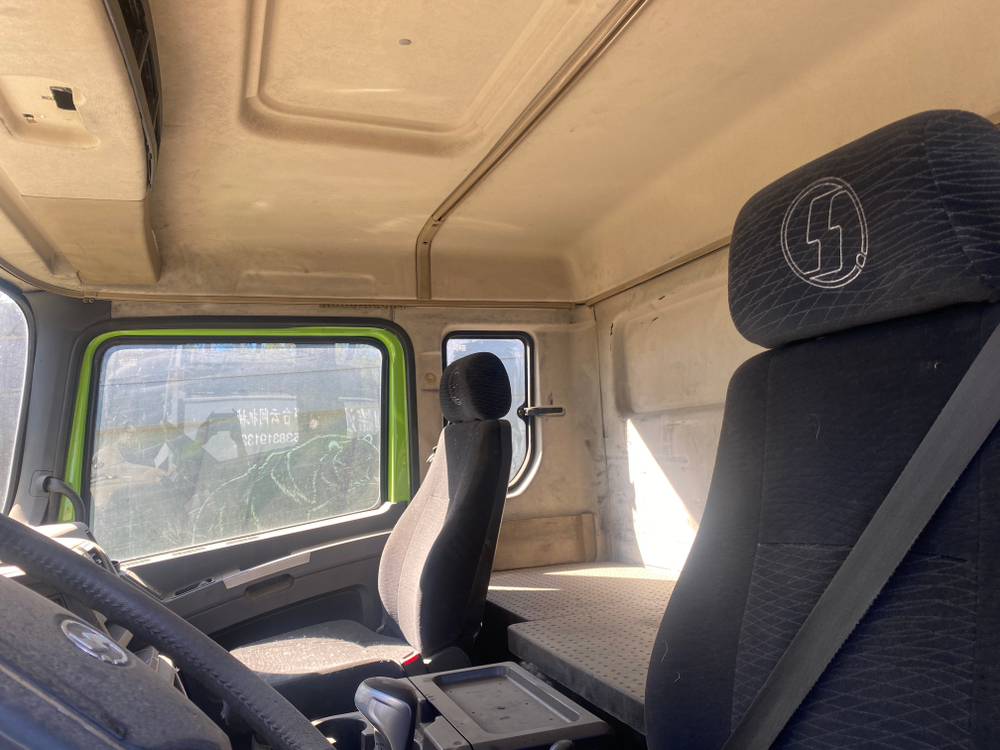 Shacman (Shaanxi) SX* 8x4 Самосвал SX33186V366 (Дизельный, 11,6 л, 423 л.с., МТ)