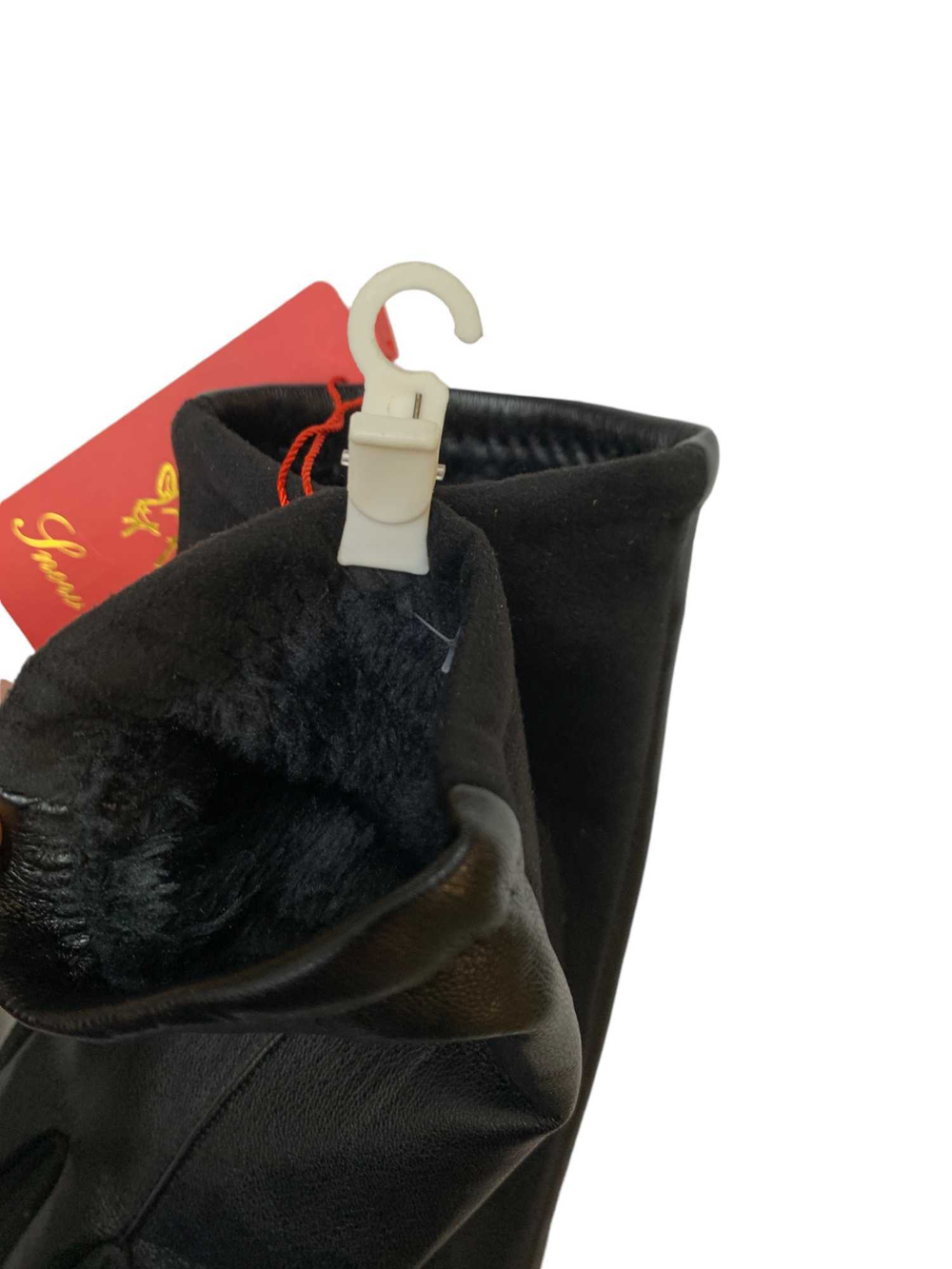 Перчатки. Женские. Материал верха: Эко кожа. Замша. Подклад: Мех. Сенсорные. Внутри мех. Очень мягкие. 12 шт в упаковке.