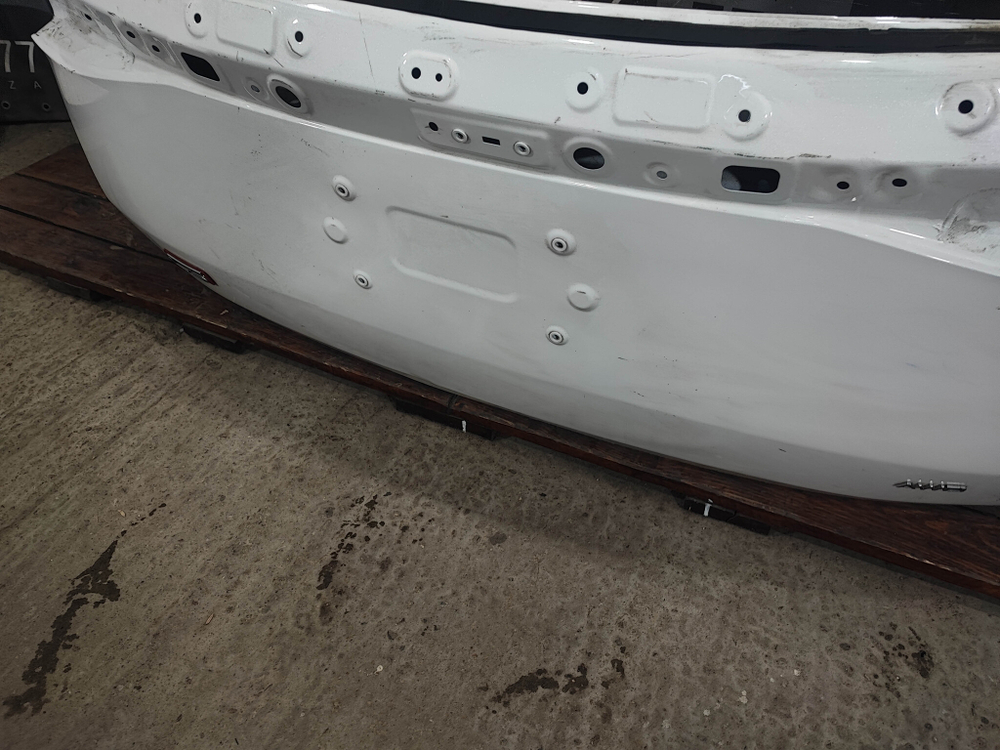 Крышка багажника Omoda C5 22-нв Б/У Оригинал 552000260AADYJ