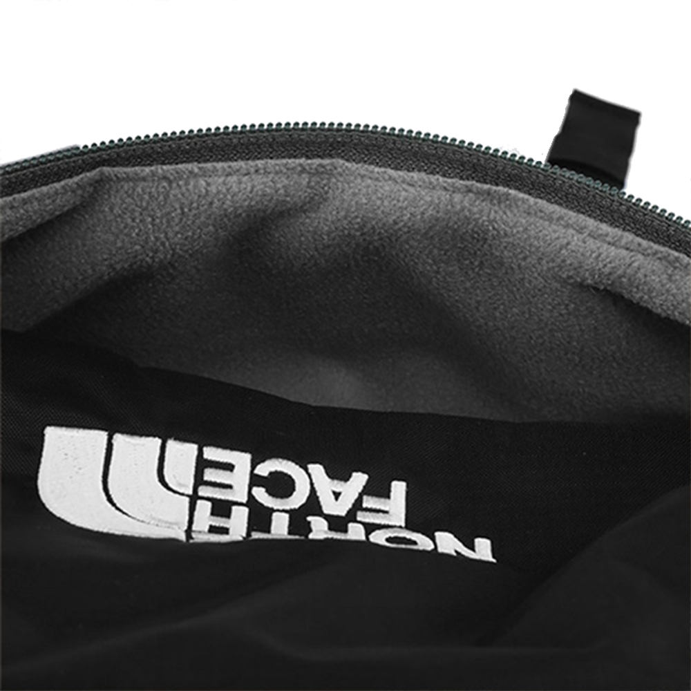 THE NORTH FACE 28L Backpack Outdoor Bag Polyester Army Green Unisex