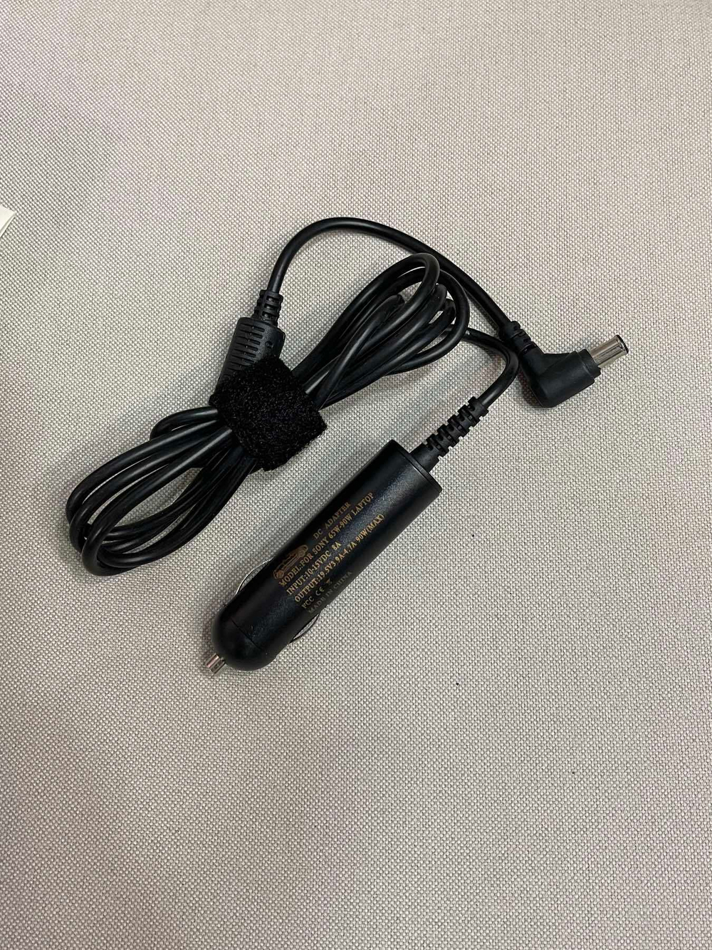 Блок питания  SO 19.5V  4.7A  6.5-4.4   90W