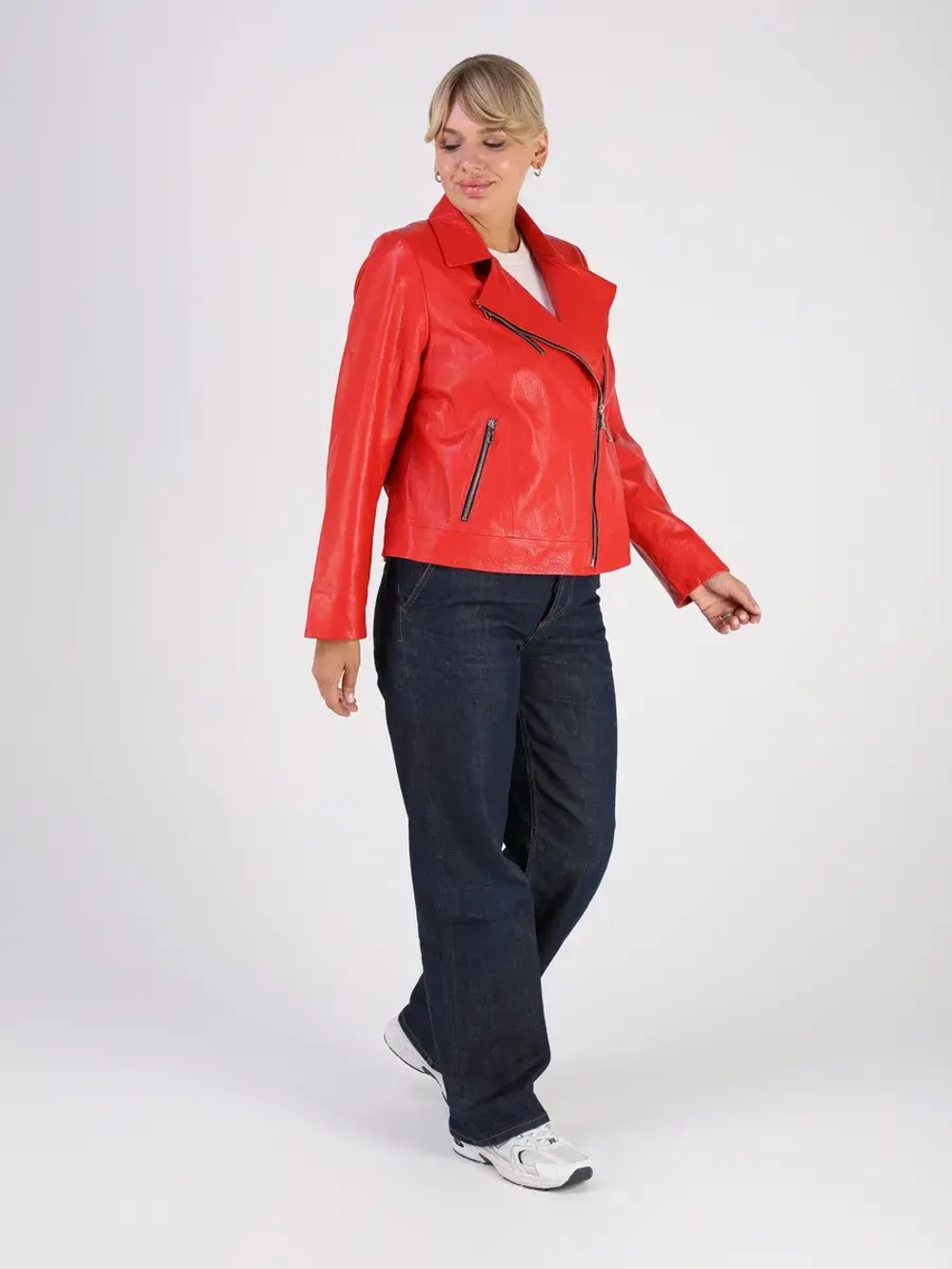 Кожаная куртка демисезонная косуха оверсайз