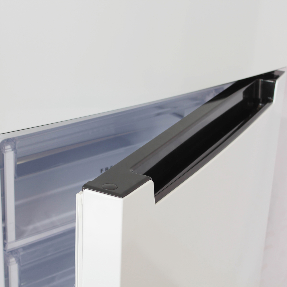 Холодильник Бирюса B-920NF