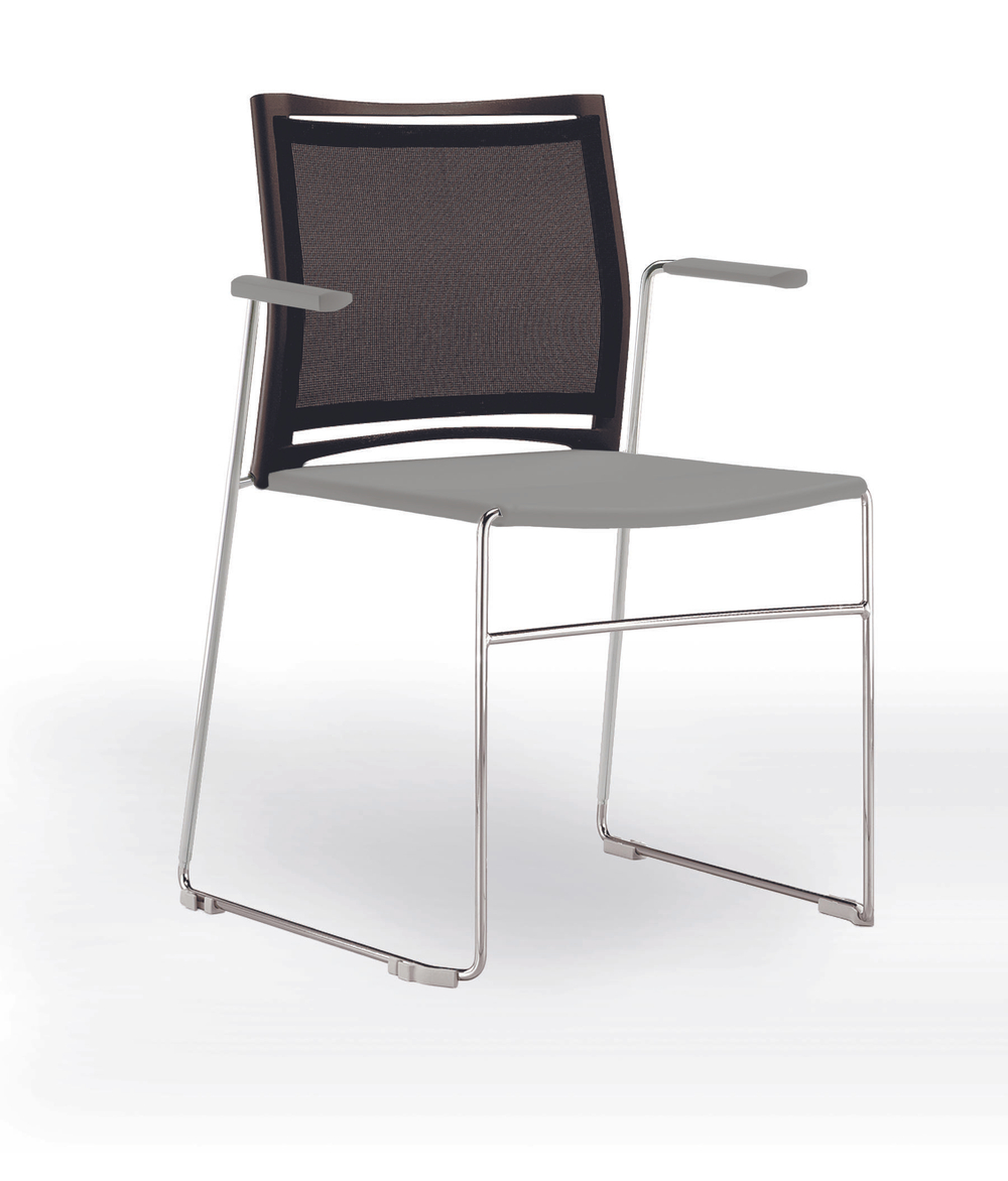 Web стул на полозьях с подлокотниками и спинкой-сеткой