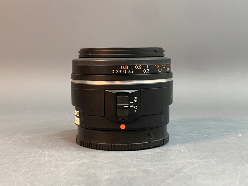 Sony DT 35mm 1.8 SAM