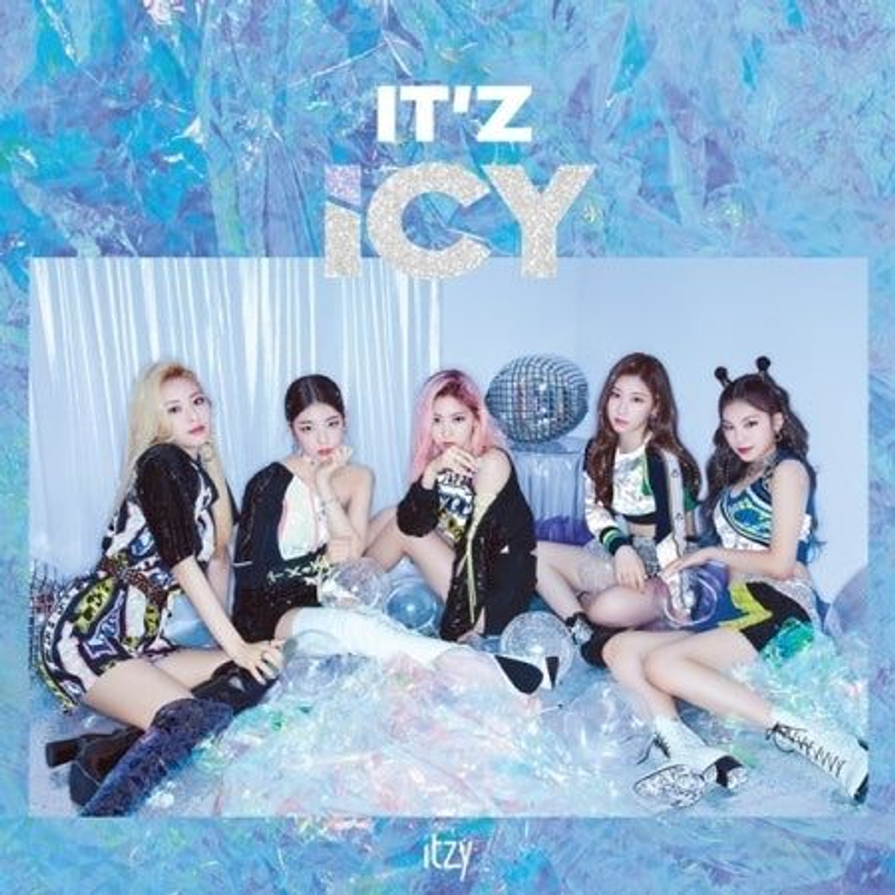 Альбом ITZY - It'z Icy Album 2 Version SET