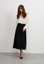 Блуза с черной планкой, молочная