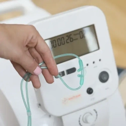 Концентратор кислородный 7F-3А с выходом для ингаляций (3л/мин)