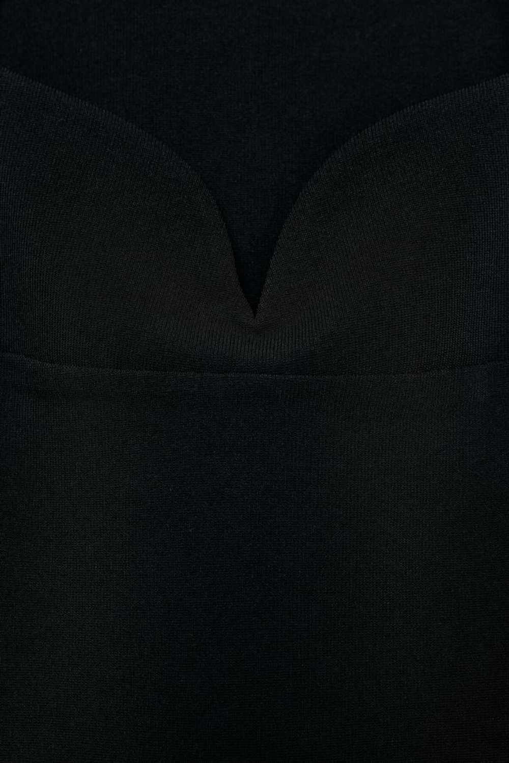 ZARA ЭЛАСТИЧНОЕ БОДИ С ВЫРЕЗОМ СЕРДЕЧКОМ, ЧЕРНЫЙ